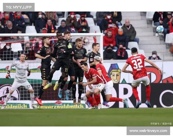 奥格斯堡2-0击败美因茨，客场取胜脱离降级区